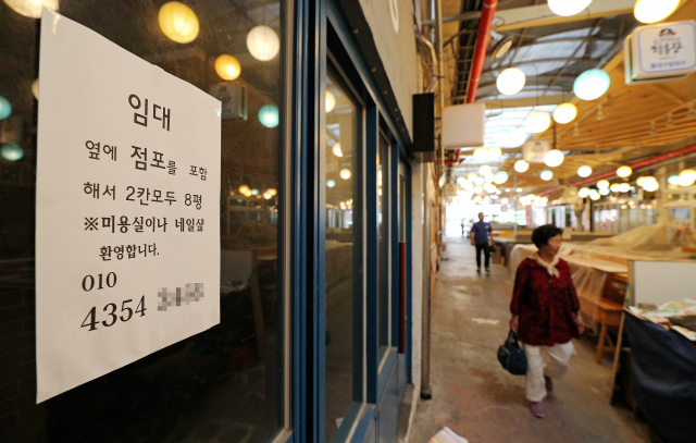 8일 대구 북구 동대구시장 내 청년상인들의 특화거리인 