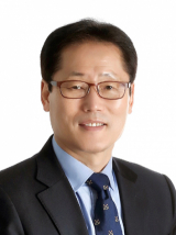 더불어 민주당 경주지역위원장에 임배근 동국대 경주캠퍼스 상경대 구수가 선임됐다.