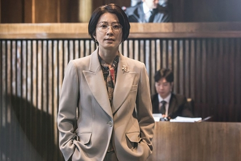 김희애