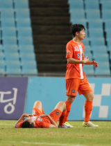 8일 대구스타디움에서 열린 2018 KEB하나은행 FA컵 16강전 대구FC와 양평FC의 경기. 실점한 양평 선수들이 아쉬운 표정을 짓고 있다. 연합뉴스