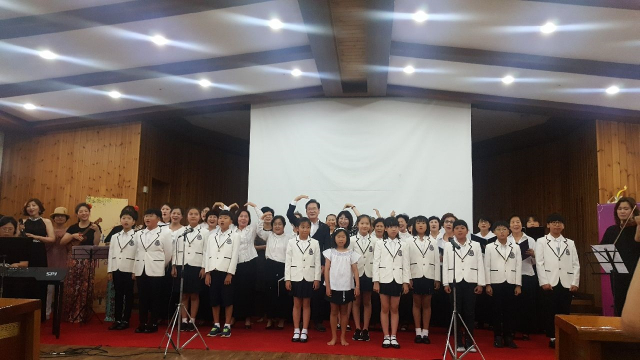 한국예총음악협회 영천지부 나자렛집에서 