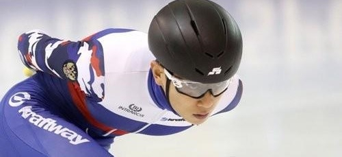러시아로 귀화한 안현수 선수가 러시아 선수 생활을 접고 한국으로 돌아온다. 자료사진 연합뉴스