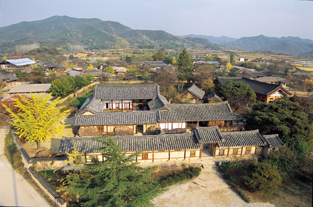 안동 하회마을 충효당 전경. 경북도 제공