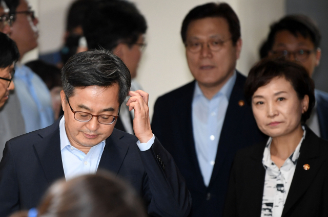 김동연 경제부총리 겸 기획재정부 장관이 13일 오후 서울 세종로 정부서울청사에서 
