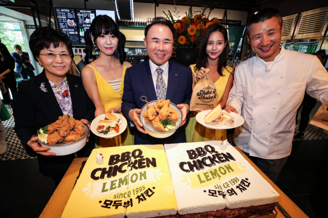 포괄임금제 폐지를 밝힌 제너시스BBQ그룹. 연합뉴스