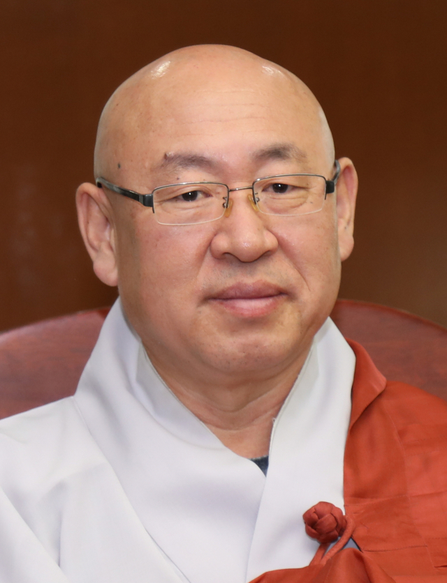 대한불교조계종 총무원장 원행스님이 28일 총무부장에 금곡스님을 임명했다. 연합뉴스
