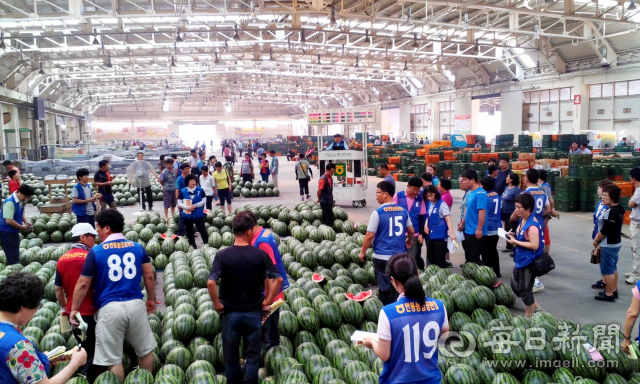 안동농협 농산물 공판장이 농림축산식품부가 실시한 전국 81개 농산물 공판장 평가에서 최우수 공판장으로 선정됐다. 안동시 제공