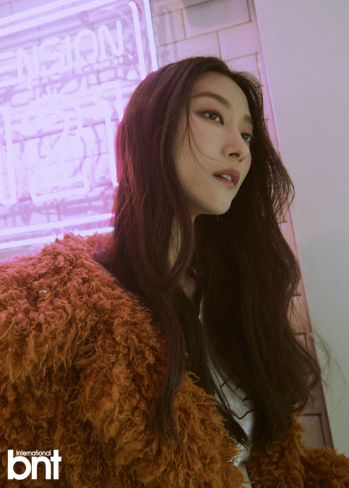 사진. bnt