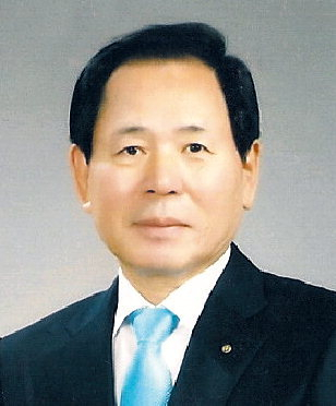 최백영