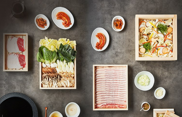 교촌치킨 직영 D레스토랑 홍보 이미지. 교촌치킨 홈페이지 캡처