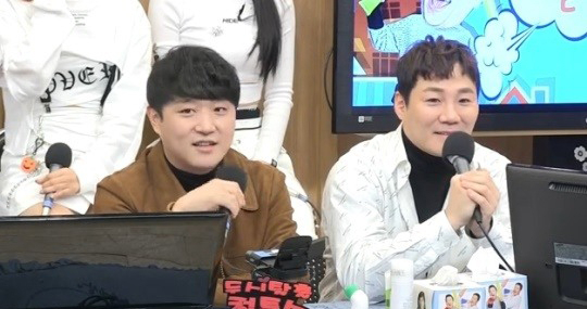 두시 탈출 컬투쇼 그룹 바이브 출연. 두시 탈출 컬투쇼 캡처