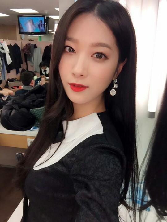 나인뮤지스 출신 민하