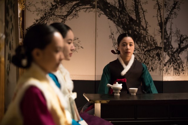 서영희(신씨부인), 영화 