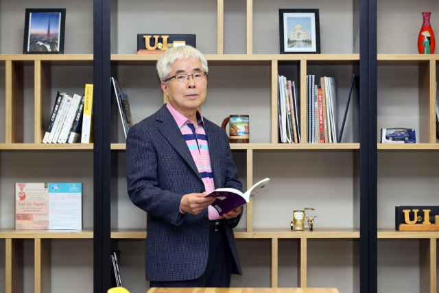 국내 대표적인 창업전문가인 계명대 김영문 교수가 최근