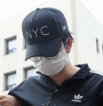 윤창호 사고 가해자 구속. 만취 상태로 BMW 차량을 몰아 윤창호(22) 씨를 치어 숨지게 한 혐의로 박모(26) 씨가 11일 구속됐다. 연합뉴스