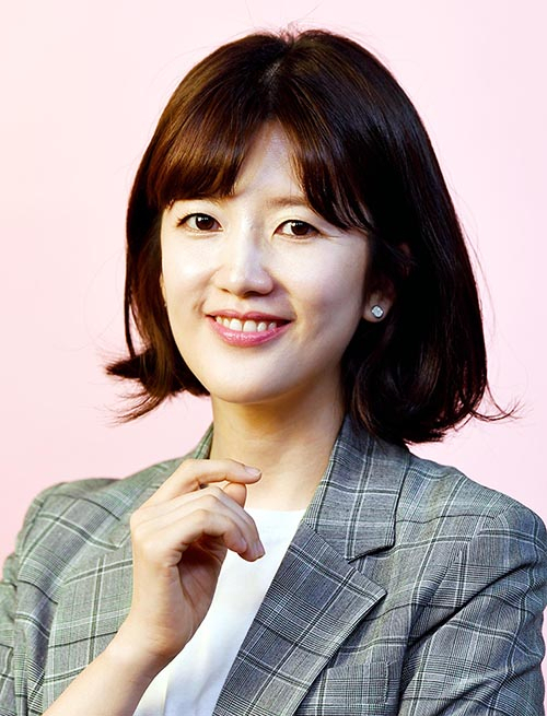 사진. 큐로홀딩스 매니지먼트
