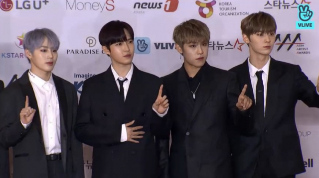 2018 AAA 레드카펫 워너원. AAA VLIVE 생중계 캡처 #2018 AAA