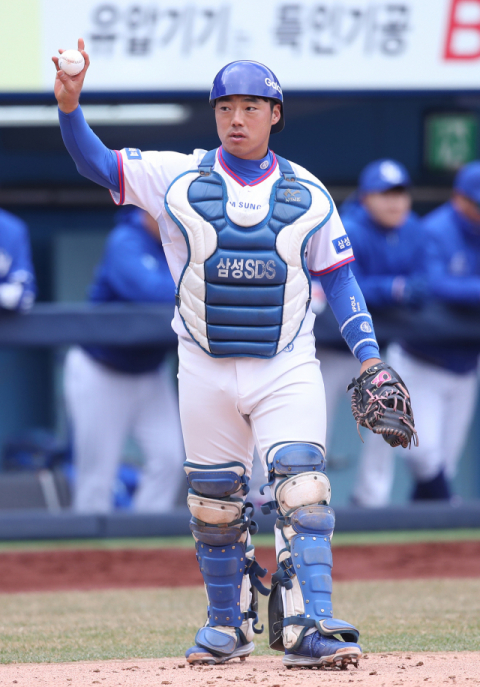 삼성 라이온즈 포수 김민수
