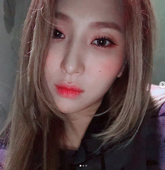 자이언트 핑크. 자이언트 핑크 SNS 캡처