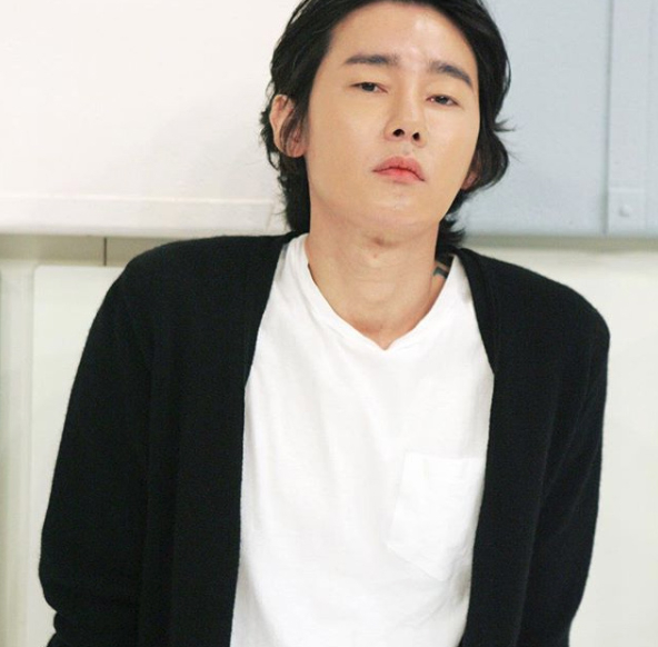 악성림프종 진단 받은 허지웅. 허지웅 sns 캡처