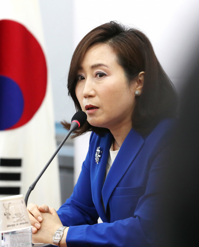 자유한국당 전주혜 조강특위위원이 14일 오전 국회에서 조직강화특별위원회 경과 설명을 하고 있다. 연합뉴스