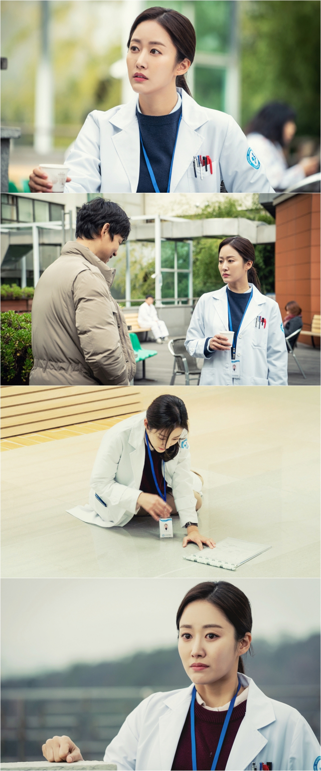 사진. 초록뱀미디어