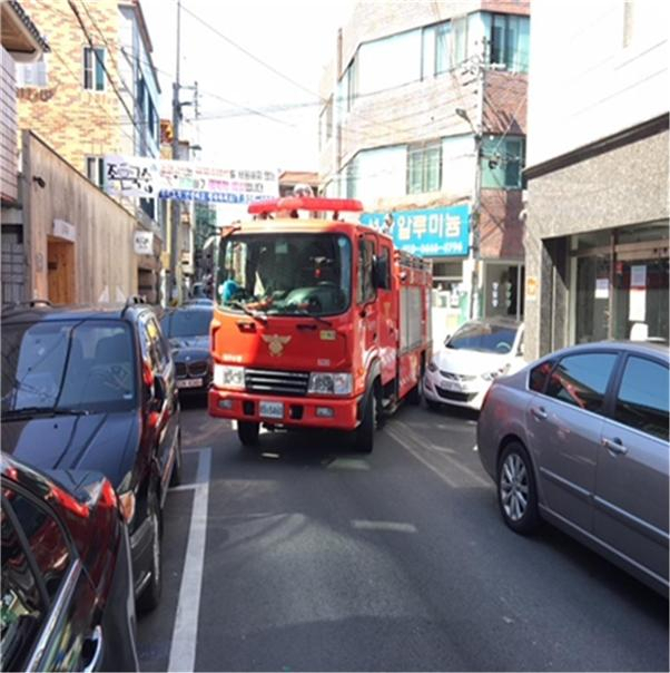 대구시 소방본부는 소방 골든타임을 위해 특별 불법 주정차 단속을 실시한다. 대구시 제공