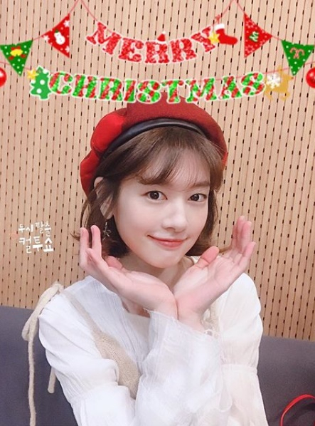 정소민.