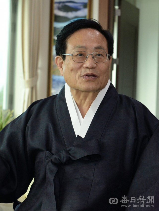 엄태항 봉화군수
