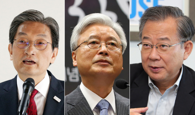 문재인 대통령이 분위기 쇄신을 위한 청와대 비서진 개편을 이르면 다음 주에 단행할 수 있다는 관측이 청와대 안팎에서 제기되고 있다. 문 대통령이 신년 초 비서진 쇄신을 통해 공직기강 해이 사태 등으로 어수선해진 분위기를 수습하고 정책 성과에 집중하는 환경을 만들려 할 수 있다는 관측이다. 사진은 임종석 비서실장 후임으로 거론되고 있는 3인. 왼쪽부터 노영민 주중대사, 조윤제 주미대사, 정동채 전 문화관광부 장관. 연합뉴스