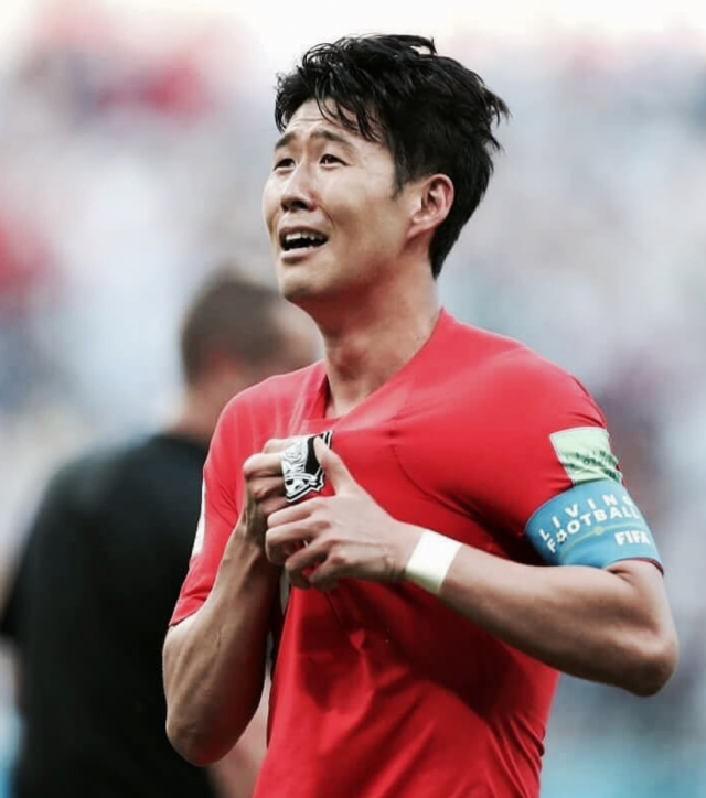 14일 18-19 잉글랜드 프리미어리그(EPL) 22라운드 맨체스터 유나이티드와의 홈 경기 소화 후 아시안컵 대표팀에 합류 예정인 손흥민(사진=손흥민 인스타그램)
