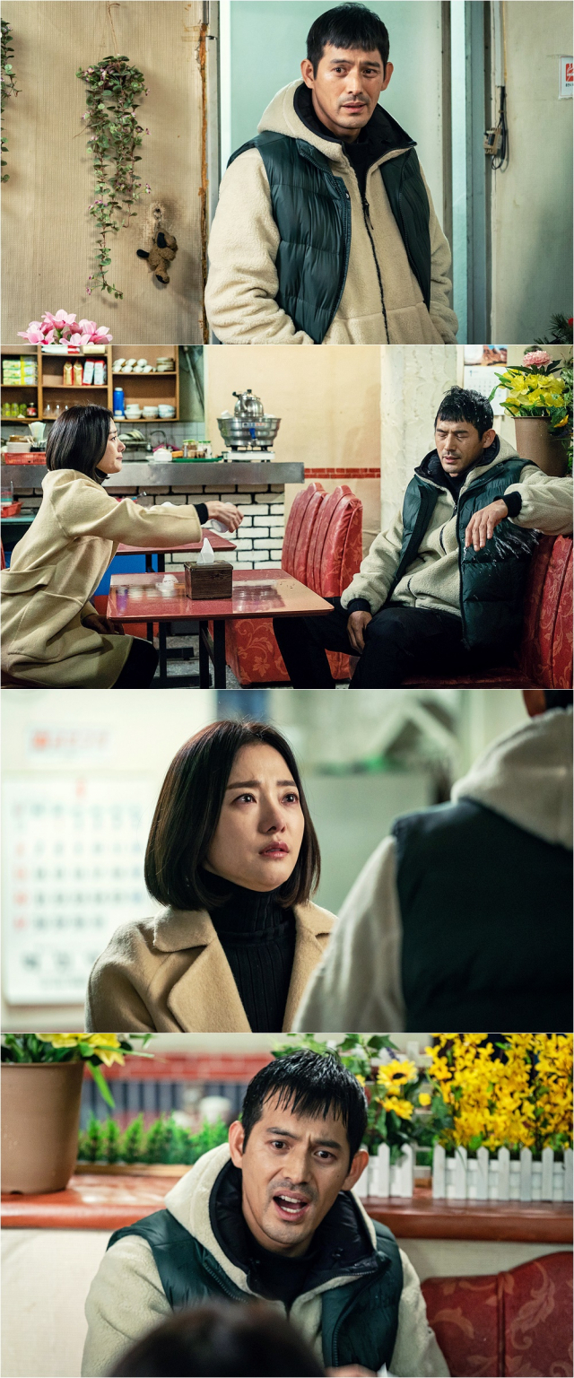 사진. 초록뱀미디어