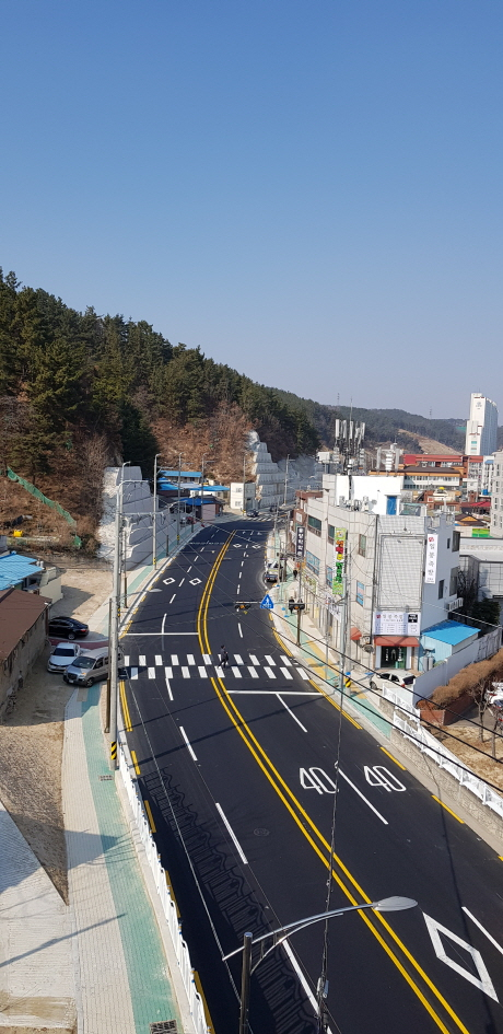 용흥동에서 연화재 까지 4차선으로 확장
