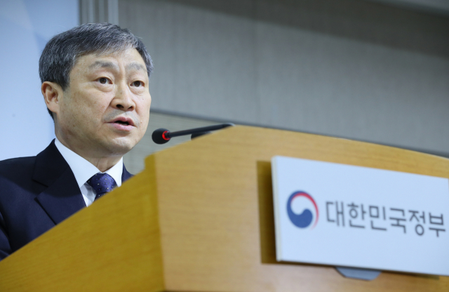 박백범 교육부 차관이 30일 세종시 정부세종청사 교육부에서 