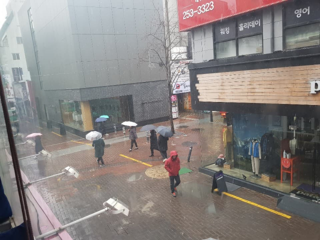 대구 동성로에 정전이 일어났다. 페이스북 페이지 