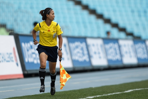 2019 프랑스 여자 월드컵 부심으로 참가하는 김경민 심판 한국프로축구연맹 제공.