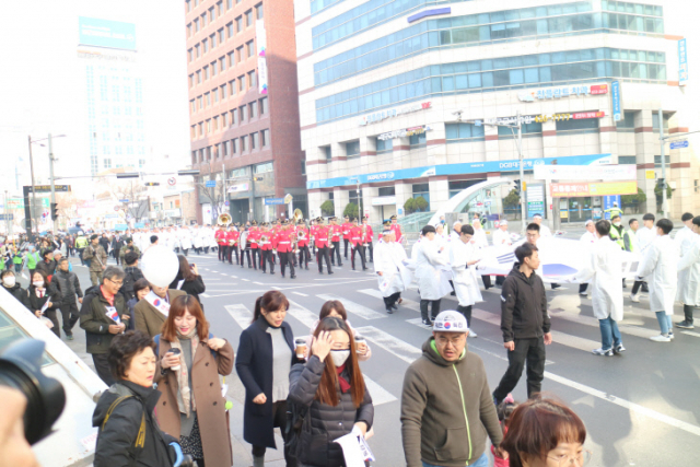 대구장로회총연합회가 지난 1일 3.1만세운동 100주년 기념예배와 함께 시가행진 및 재연행사를 진행했다. 한국기독공보 제공