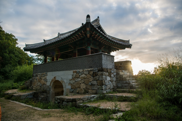 무흘구곡 제3곡 배바위. 성주군 제공