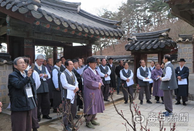도산서원을 찾는 관람객들에게 서원이 지닌 가치와 퇴계선생의 철학을 제대로 알려주기 위한 