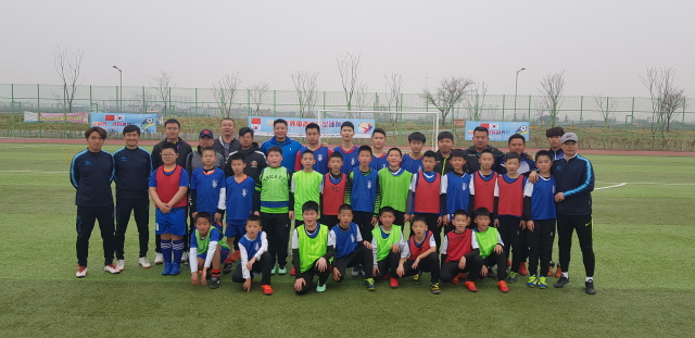 중국 하남성 유소년 축구 교류단 선수와 코치 등이 경산에서 20일부터 22일까지 축구 연수를 한다.