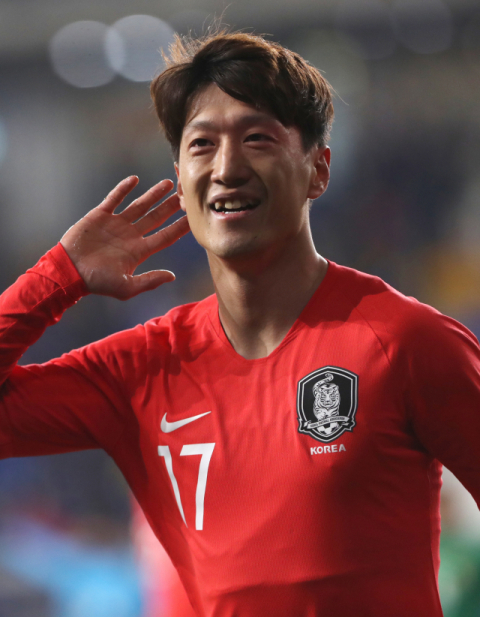 지난 22일 울산 문수축구경기장에서 열린 대한민국과 볼리비아의 평가전에서 이청용이 골을 넣고 세리머니를 하고 있다. 연합뉴스