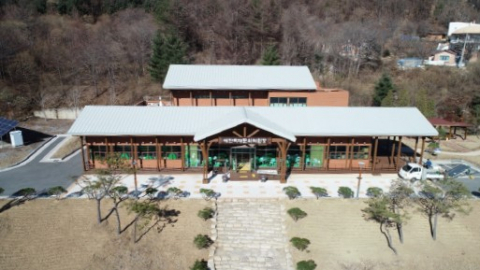 지난 20일 문을 연 예천목재문화체험장 전경. 예천군 제공