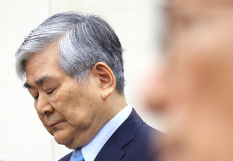조양호 한진그룹 회장이 그룹 핵심 계열사인 대한항공의 경영권을 박탈당했다. 사진은 지난 2016년 국회 상임위에 출석했던 조 회장. 연합뉴스