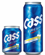 오비맥주가 선보인 250ml 소용량 카스 캔 제품(오른쪽),