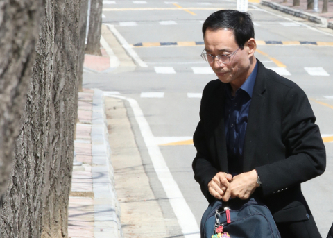 최정호 국토교통부 장관 후보자가 31일 자진 사퇴한다고 밝혔다. 최 후보자는 이날 국토부 출입기자들에게 보낸 이메일에서 