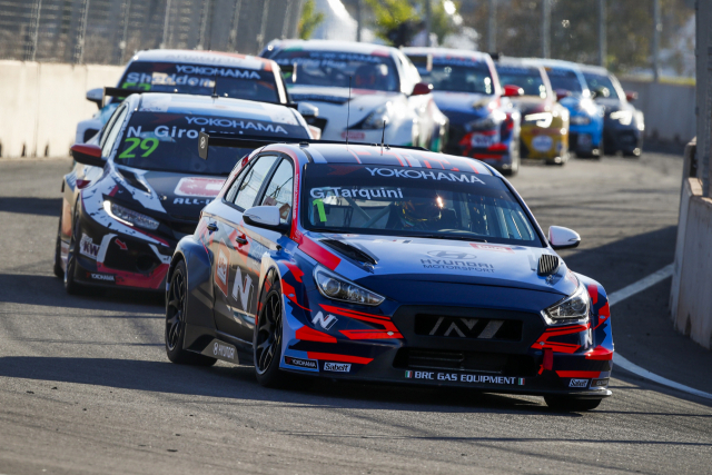 지난 5일부터 7일(현지시각) 까지 모로코에 있는 마라케시 스트리트 서킷에서 열린 2019 WTCR 대회 개막전 경기에서 현대자동차의 고성능 경주차 