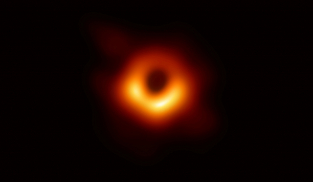 Event Horizon Telescope (EHT)/National Science Foundation