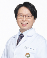 홍욱기 원장