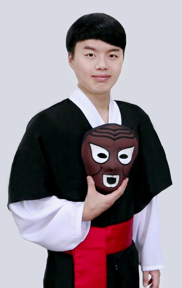 천극 변검과 우리나라 탈춤을 융합한