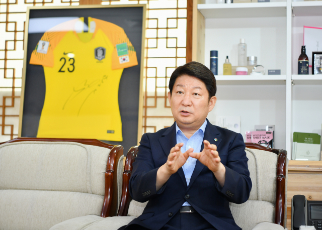 민선 7기 1년이자 취임 5주년을 맞은 권영진 대구시장은 